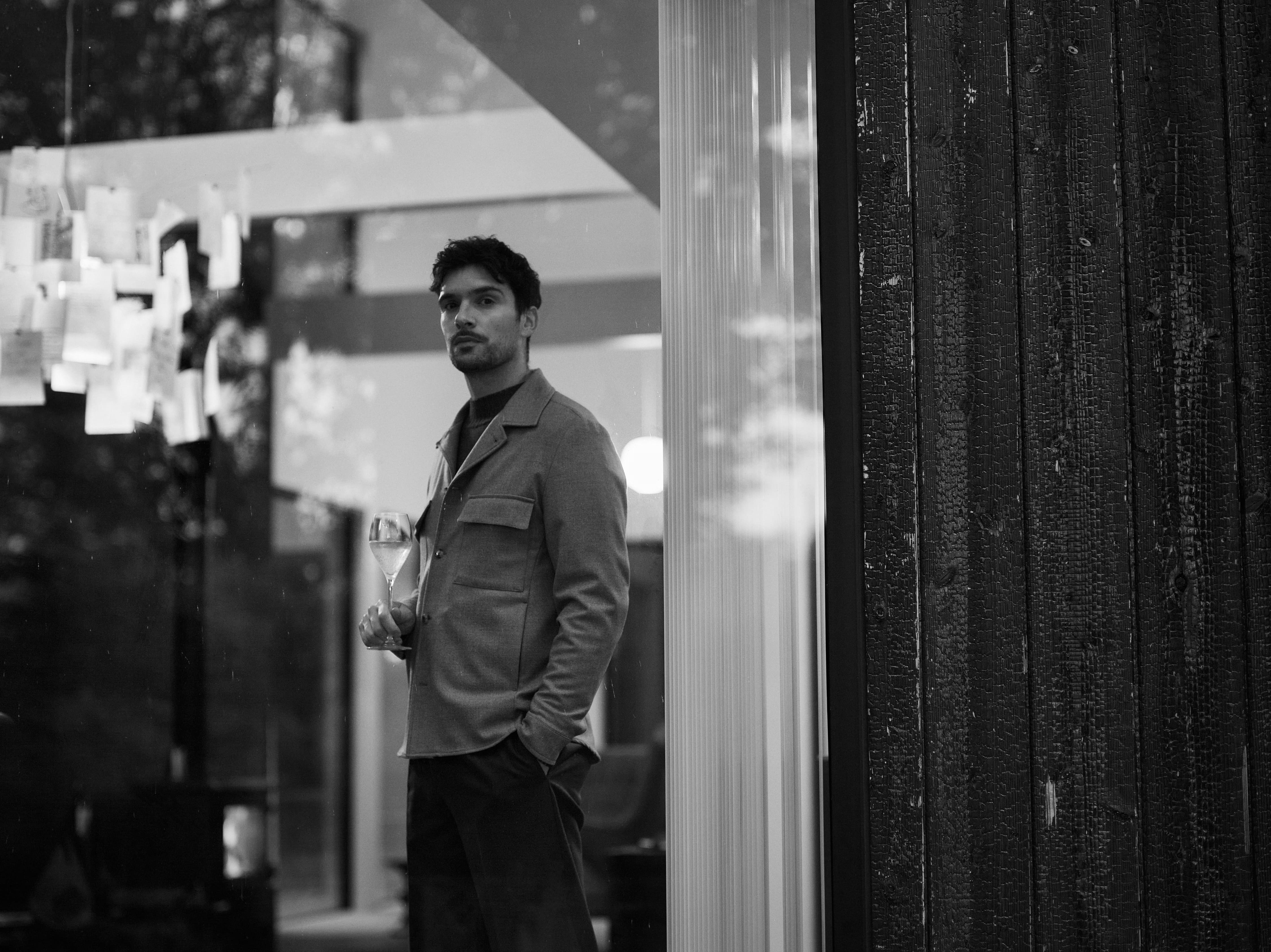 look_men